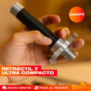 BASTÓN RETRÁCTIL DE SENDERISMO Y SEGURIDAD CON ROMPEVIDRIOS